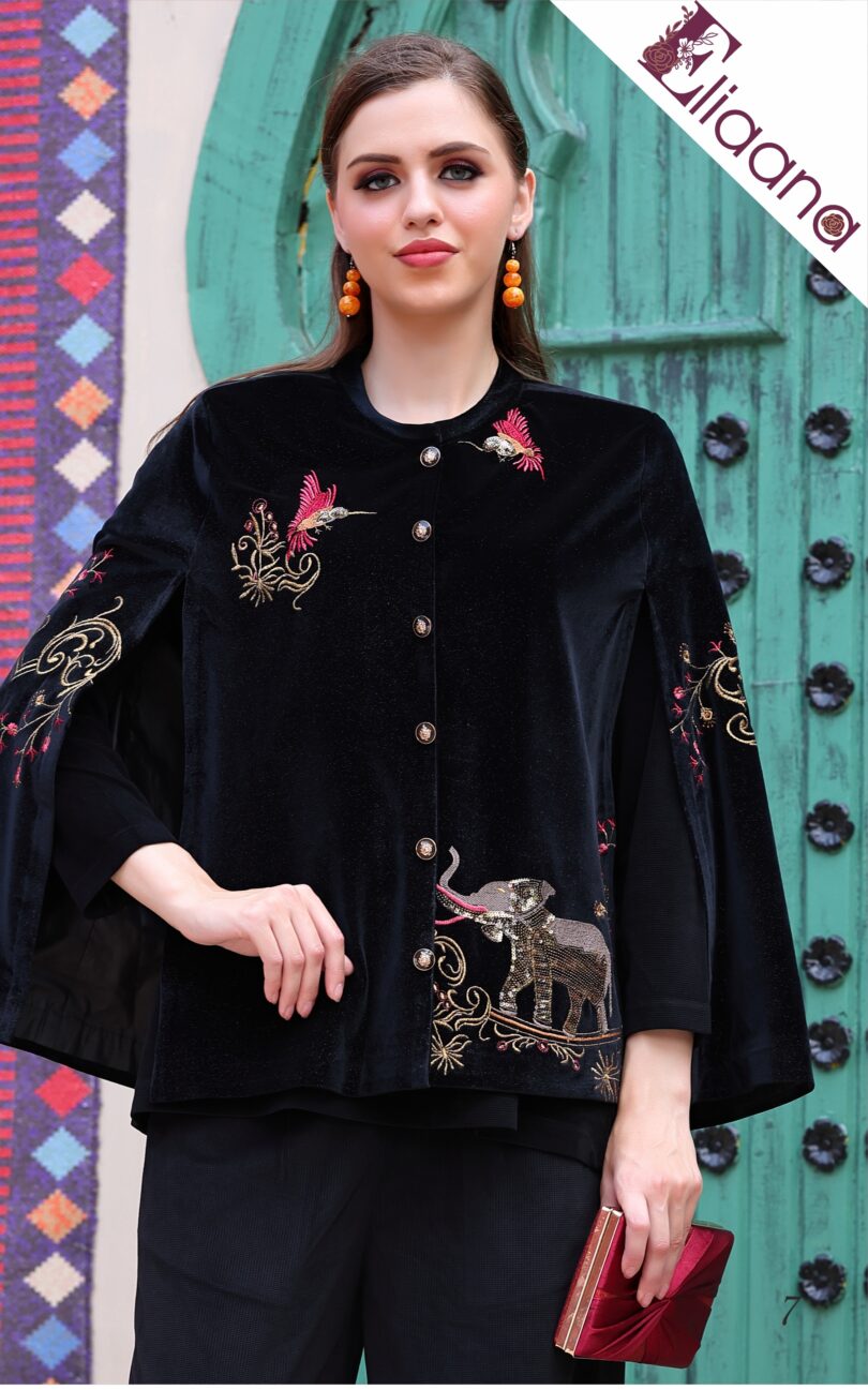 Flowers & Bugs Wool Cape --CAPES  CS-51006